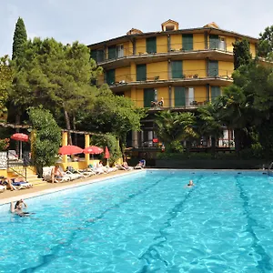 https://palme-lake-garda.hotelinveneto.com