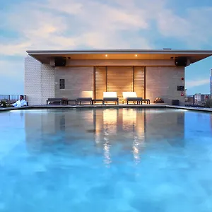 https://hotel-viu-milan.italymilanhotels.net